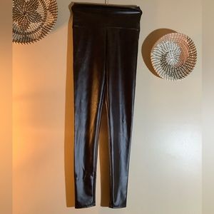 Tulucky High Waisted Faux Black Leather Leggings Size Medium
